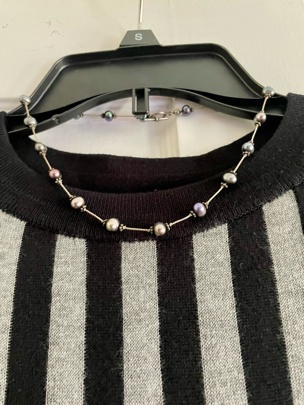 Peacock Freshwater Pearl Tincup Necklace
